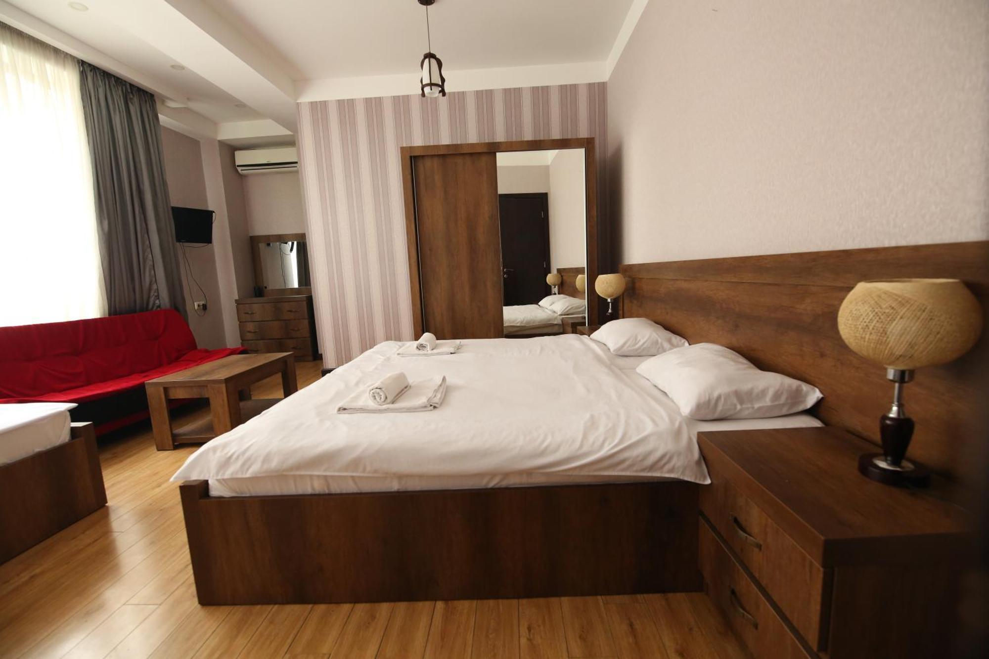 Dream Sky Hotel Tbilisi Luaran gambar